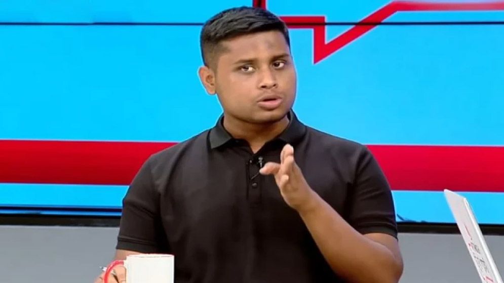 নারীর ব্যক্তিগত জীবন নিয়ে স্লাটশেমিংয়ের অধিকার কারো নেই: হাসনাত আব্দুল্লাহ